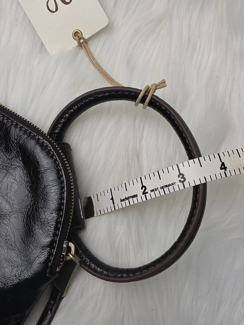 HOBO‎ Sable Brown Distressed Leather Ring Circular Strap Party Wristlet Clutch
